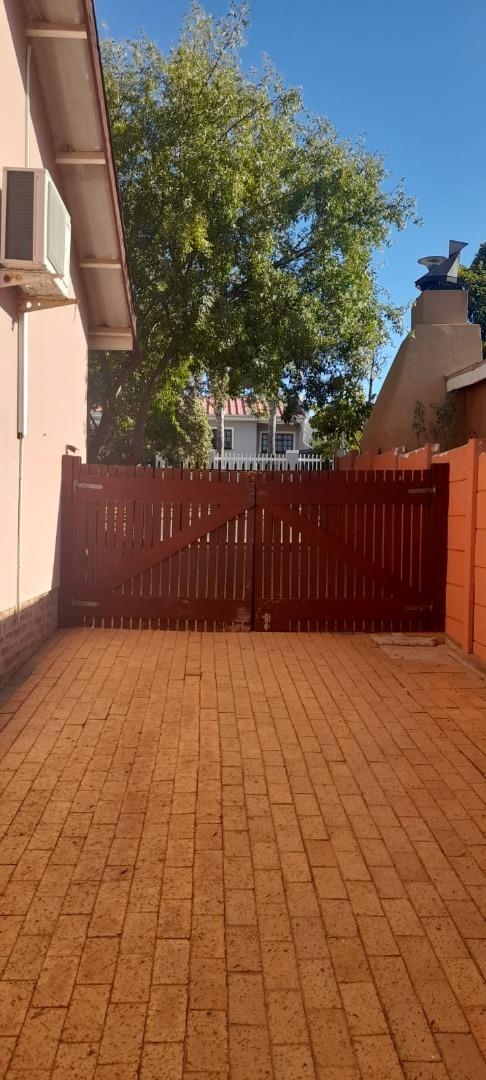 3 Bedroom Property for Sale in Moorreesburg Western Cape